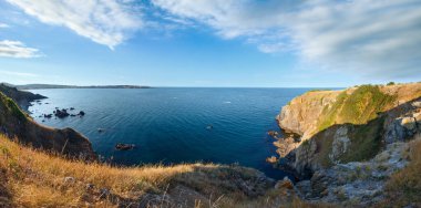 Yaz deniz kıyı şeridi akşam panorama (Bulgaristan).