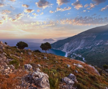 myrtos sahil yolu. En iyi sabah görünümü. (Yunanistan, kefalonia).