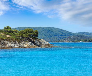 Ege Denizi sahil peyzaj, görünümü yakınındaki Karidi beach (Chalkidiki, Yunanistan).