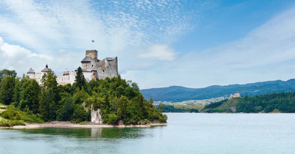 Niedzica Castle Nebo Hrad Dunajec Letní Bouřky Panorama Polsko Stavět — Stock fotografie
