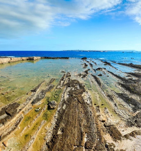 Stone Geologické Struktury Pobřeží Moře Massolivieri Léto Sicílie Itálie — Stock fotografie