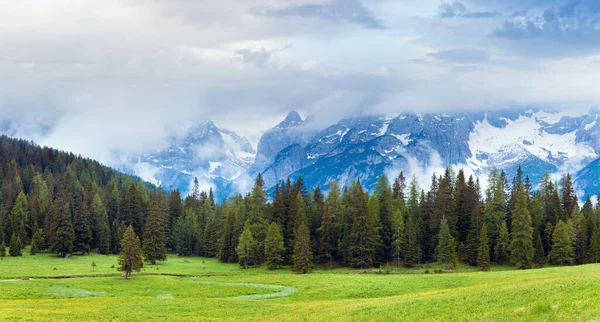 Sakin Yaz Talyan Dolomites Dağ Göster — Stok fotoğraf
