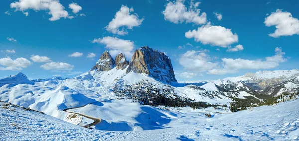 Bela Paisagem Montanha Inverno Com Estrada Sella Pass Itália — Fotografia de Stock
