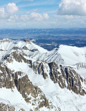 Sabah kış kayalık dağ Üstten Görünüm (Slovakya).