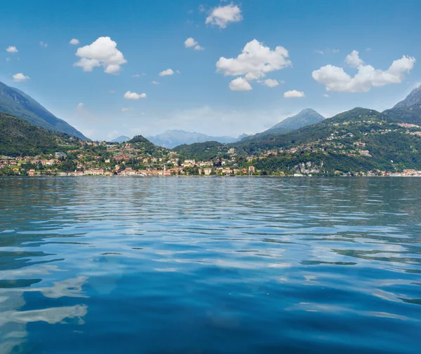 Jezero Como Itálie Letní Pohled Menaggio Město Břehu — Stock fotografie
