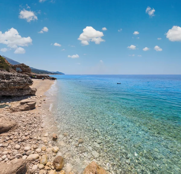 Drymades Beach Albanien Sommaren Joniska Kusten Havsutsikt Människor Oigenkännlig — Stockfoto
