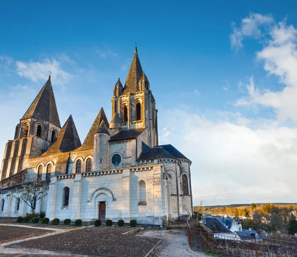 僧院教会聖 私たちはロシュ フランス 963 985 — ストック写真