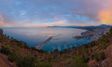 Early morning view to Tyrrenian sea bay, Castellammare del Golfo and Alcamo town and pier from Localita Belvedere Castellammare del Golfo (Trapani region, Sicily, Italy).
