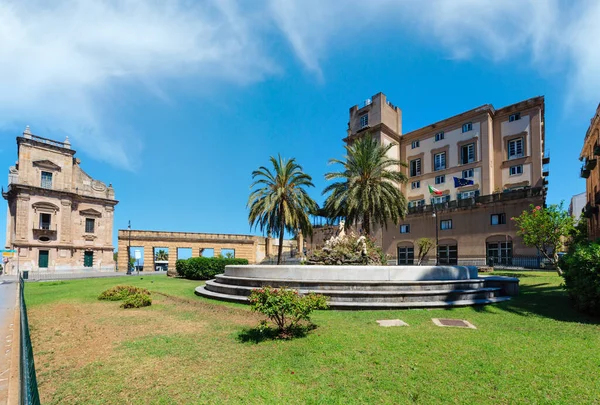 stock image Porta Felice a monumental city gate of Palermo, Sicily, Italy.