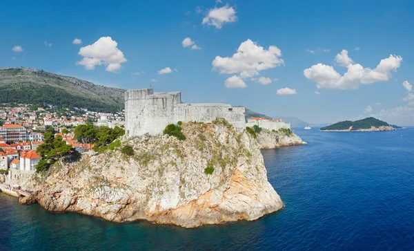 Híres Dubrovnik Óvárosi Nyári Panoráma Horvátországban Minden Ember Felismerhetetlen — Stock Fotó