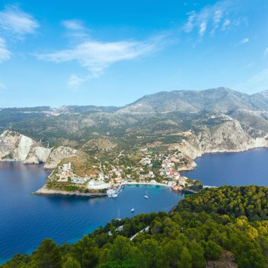 Yaz Deniz Manzaralı assos Yarımadası (Yunanistan, kefalonia, İyon Denizi).
