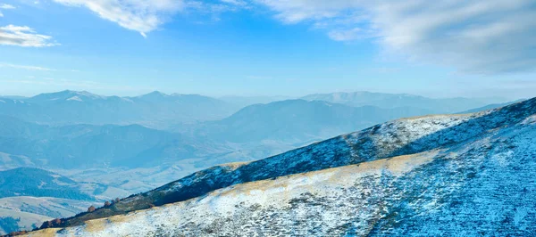 Herfst Bergpanorama Met Eerste Wintersneeuw Karpaten Oekraïne — Stockfoto