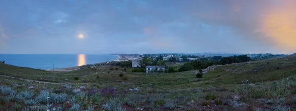 Moonlight Path Sea Water Surface Evening Town Horizon Crimea Ukraine — Stock Photo, Image