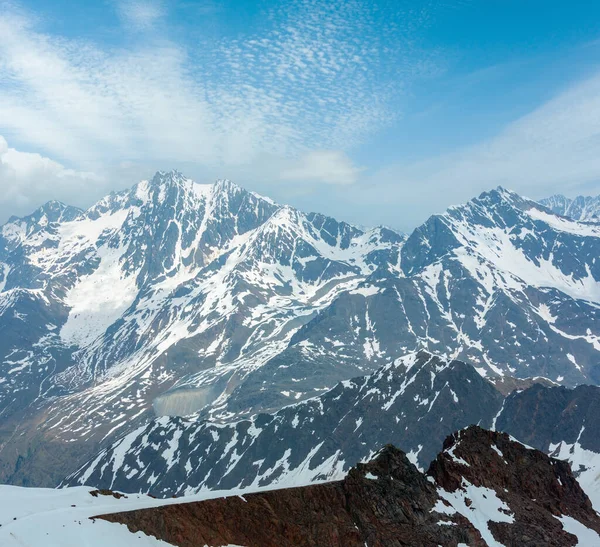 Haziran Görünümünden Uçurumun Bulutlar Üzerinde Karlesjoch Alp Dağ Avusturya Talya — Stok fotoğraf
