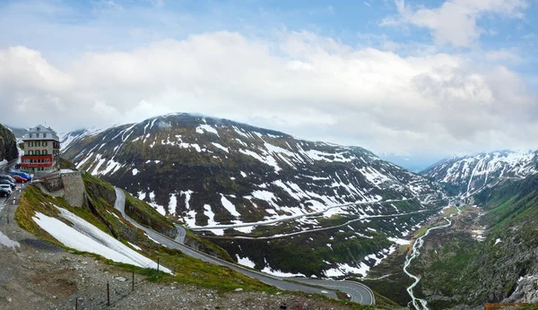 Zomer Bewolkt Berglandschap Met Weg Furka Pass Zwitserland Panorama — Stockfoto