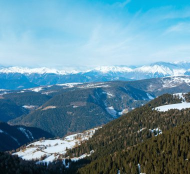 güzel kış dağ manzarası (rittner veya ritten boynuz, İtalya)