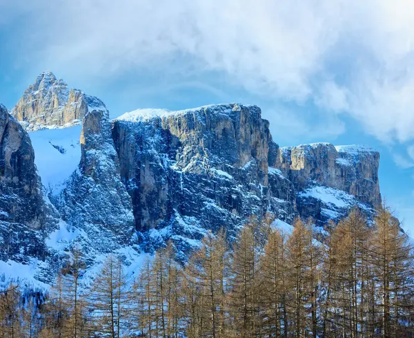 Hermoso Paisaje Rocoso Montaña Invierno Italia Dolomitas Pie Del Passo —  Fotos de Stock