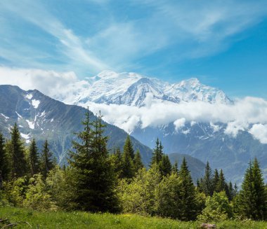 Mont blanc Dağı massif (chamonix valley, Fransa, görünümden plaine joux ilçe sınırı).