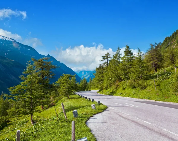 Klidné Letní Alpy Hora Pohled Grossglocknerská Vysokohorská Silnice — Stock fotografie