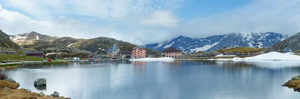 Våren Alperna Berg Sjön Lago Della Piazza Schweiz Passo Del — Stockfoto