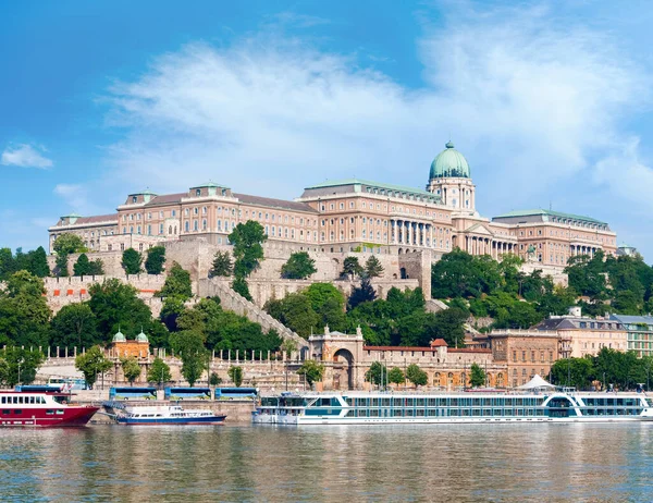 Budapest Königlichen Palast Morgen Ansicht — Stockfoto