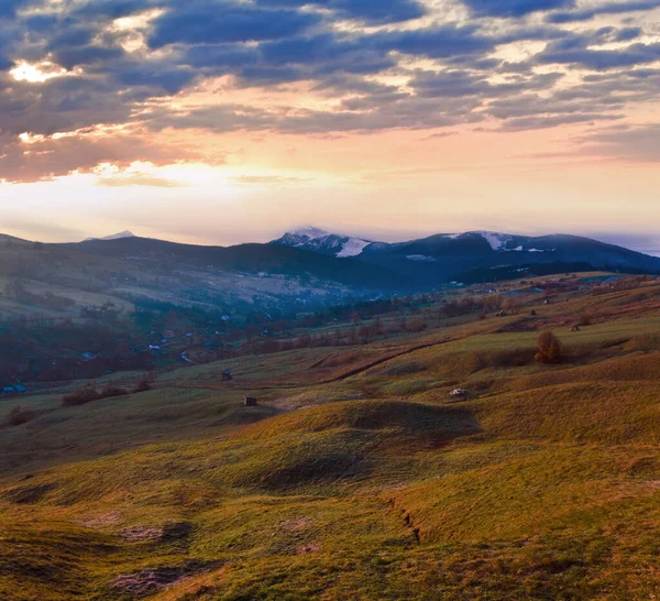 Mistige Vroege Daybreak Herfst Karpatische Bergen Oekraïne Goverla Petros Mount — Stockfoto