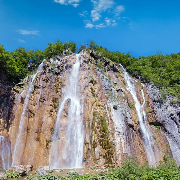 Letní Pohled Velkého Vodopádu Národním Parku Plitvická Jezera Chorvatsko — Stock fotografie