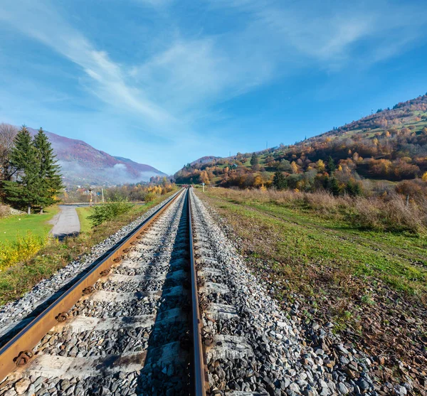 Autumn Carpathian Mountains Misty Landscape Railroad Bridge Village Outskirts Rakhiv — Stock Photo, Image