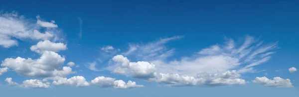 Jemnější Přesnější Zpracování Staré Populární Oblohy Mraky Pozadí Tato Varianta — Stock fotografie