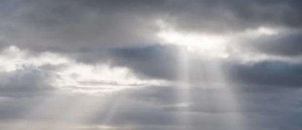 Daha Narin Tam Olarak Bulutlu Eski Popüler Gökyüzümün Işleyişi Varyant — Stok fotoğraf