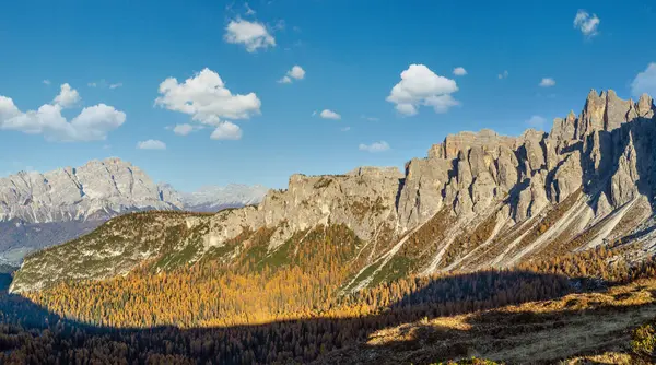 Итальянские Доломиты Мирный Солнечный Вечерний Вид Перевала Джау Живописный Климат — стоковое фото