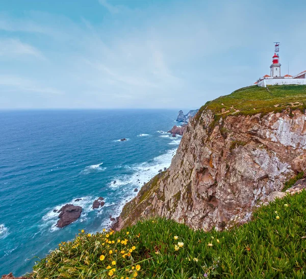 Summer Blossoming Cape Roca Cabo Roca Flowers Lighthouse Atlantic Ocean — Stock Photo, Image