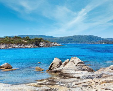 Ege Denizi sahil peyzaj, görünümü yakınındaki Karidi beach (Chalkidiki, Yunanistan).