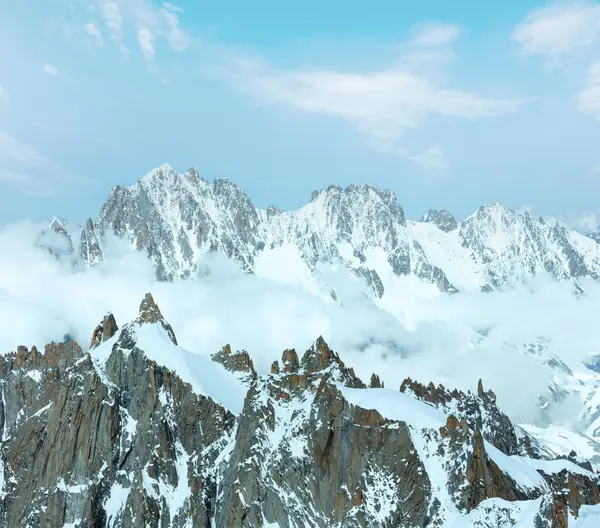 Mont Blanc Vuoristo Ylängöllä Kesällä Maisema Näkymä Aiguille Midi Mount — kuvapankkivalokuva