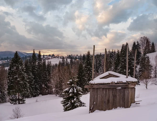 Small Alpine Village Winter Snowy Mountains Last Sunset Sunlight Voronenko — Stock Photo, Image