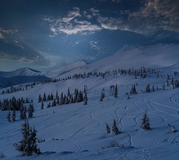 Alpine Resort Ski Lift Seats Going Pre Sunrise Night Mountain — Stock Photo, Image