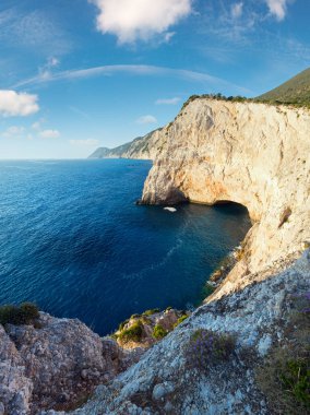 güzel yaz sahil peyzaj İyonya Denizi (lefkada, Yunanistan). 