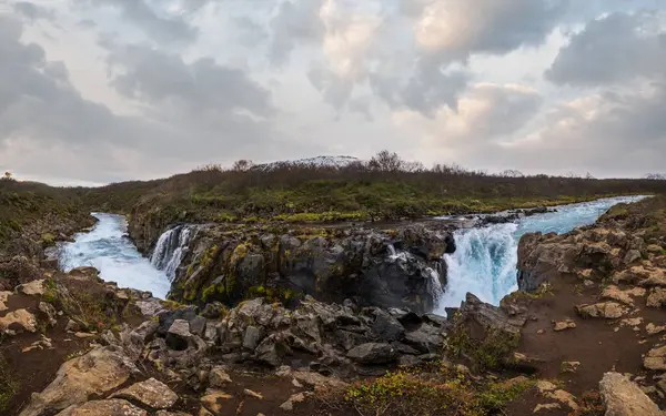 Живописный Водопад Hlauptungufoss Осенний Вид Смена Сезона Южном Нагорье Исландии — стоковое фото