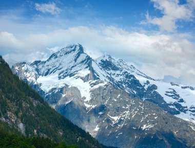 Yaz dağ kar rock top (İsviçre ile)