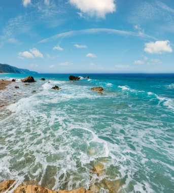 Güzel yaz Lefkada sahil taşlı beach, Yunanistan, İyon Denizi