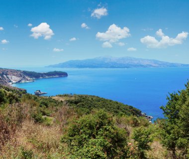 Güzel Ionian Sea yaz sahil Üstten Görünüm (yakın Sarande, Arnavutluk).