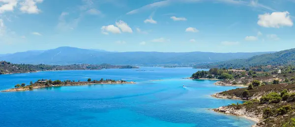 Stock image Beautiful summer Aegean Sea coast panorama (near Lagonisi, Sithonia, Halkidiki, Greece).