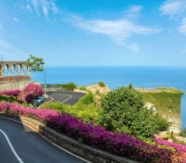 Taormina şehir çiçek sahne, Sicilya, İtalya