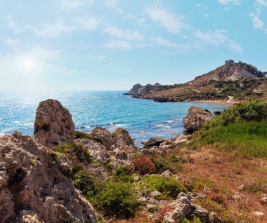 Cennet deniz plaj Cala Paradiso ve Cala del Re Rocca di San Nicola, Agrigento, Sicilya, İtalya yakınındaki. İnsanlar tanınmaz.