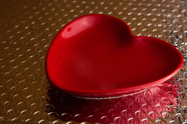 Close Red Plate Shape Heart Shiny Bubble Wrap — Photo