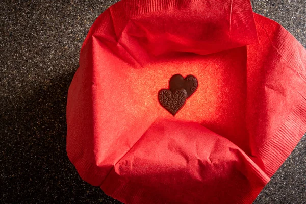 Heart Shaped Chocolates Box Light Glow Black Lid Copy Space — Φωτογραφία Αρχείου