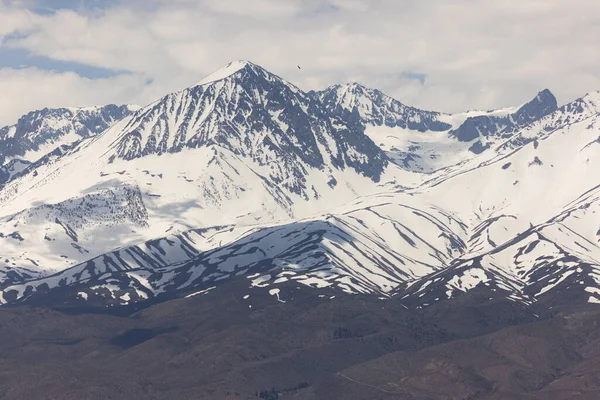 Krásná Malebná Jízda Východním Sierra Nevadas Pokryté Sněhem Rekordní Zimě — Stock fotografie