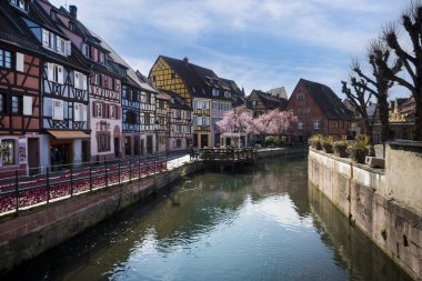 Güzel Colmar Alsace, Fransa 'da güneşli bir günde