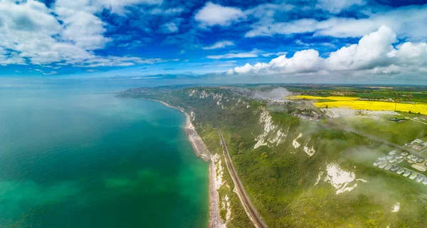 Scenic Aerial Drone View Samphire Hoe Country Park White Cliffs — Stockfoto