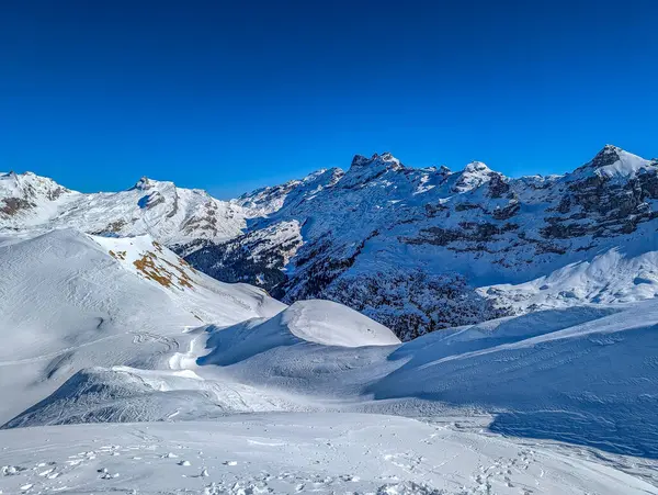 Ski Slopes Mountains Melchsee Frutt Mountain Resort Village Switzerland Winter — 스톡 사진